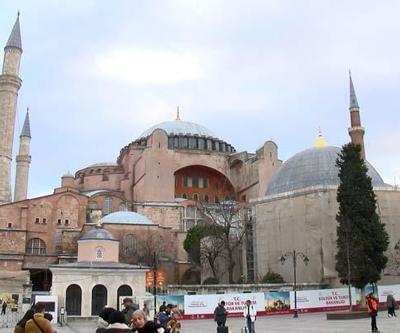 İstanbulun kalbinde yeni uygulama: 25 euro ödeyen içeriye girebildi