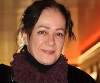 Bennu Yıldırımların tiyatro keyfi