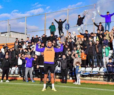Başakşehir taraftarından Galatasaray maçı öncesi takıma destek