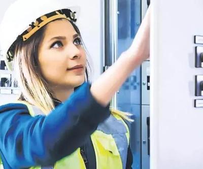 Ne beyaz yaka ne mavi yaka Sektör yeşil yakalı personel bulamıyor