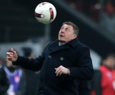 Şota Arveladze, Emre Moru Messiye benzetti