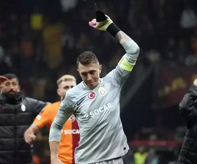 Beşiktaş derbilerinin en deneyimlisi Fernando Muslera