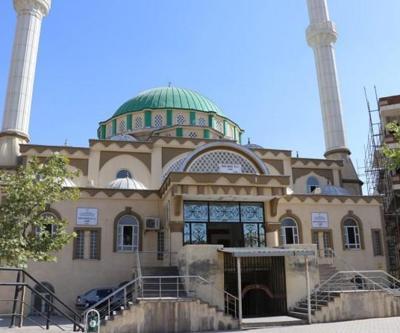 Bu akşam Gaziantep Teravih vakti Gaziantep namaz saatleri kaçta Bugün teravih saati 13 Mart 2024 Gaziantep’te teravih namazı kaçta kılınmaya başlanacak