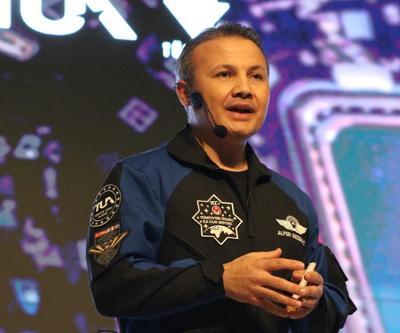 İlk Türk Astronot Alper Gezeravcı: Müjdeyi devlet büyüklerimiz paylaşacak