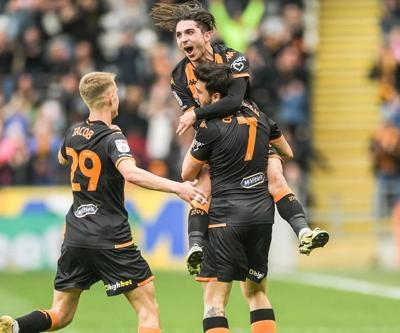 Ozan Tufan yıldızlaştı, Hull City rahat kazandı