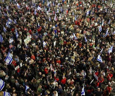 İsrailde Netanyahuya tepkiler sürüyor: Binlerce protestocu yine sokaklara indi