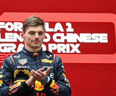 Formula 1 Çin Grand Prixsinde kazanan Max Verstappen