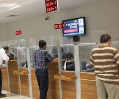 Bugün bankalar açık mı kapalı mı 23 Nisan 2024 bankaların çalışma saatleri, kaçtan kaça kadar açık Kamu bankaları tatil mi