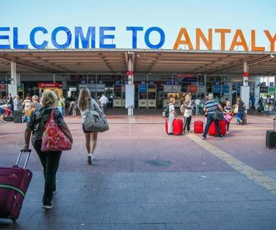 Antalyada yeni turist rekoru