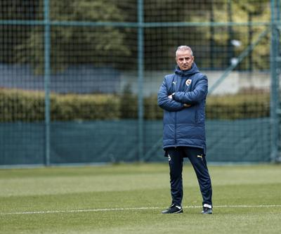 Fenerbahçede Konyaspor deplasmanı öncesi İsmail Kartaldan kadroda değişiklik