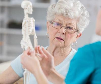 Sessizce ilerleyen tehlike: Osteoporotik omurga kırıkları