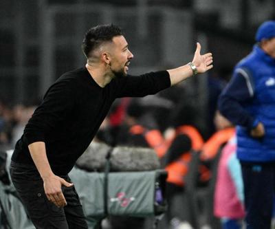 Ajax’ta Francesco Farioli sesleri