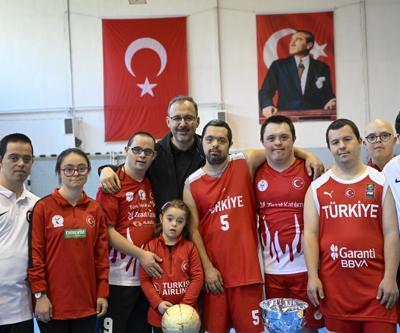 Mehmet Muharrem Kasapoğlundan 19 Mayıs mesajı