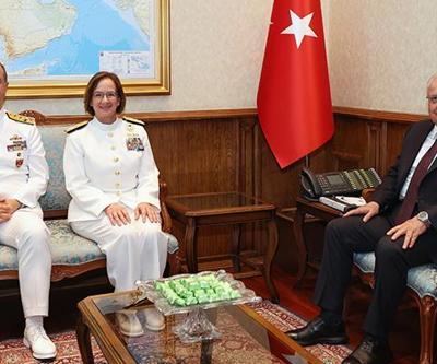 Bakan Güler, ABD Deniz Kuvvetleri Komutanı Oramiral Franchetti ile görüştü