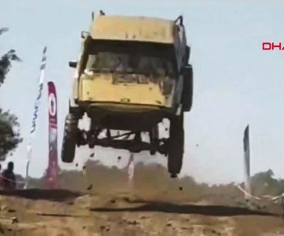 Off-road aracı yarışta takla attı