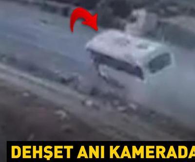 Mersinde 2 kişinin öldüğü 35 kişinin yaralandığı kaza anı kamerada