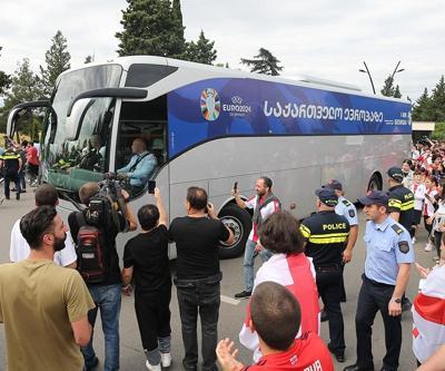 Gürcistan Milli Takımı, Tifliste coşkuyla karşılandı
