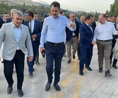 Bakan Kurum deprem bölgesinde: Hatayda önemli mesajlar