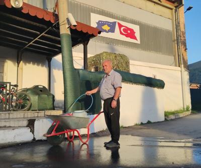 Susuz kalan Kosovalıların imdadına Türk askeri yetişti
