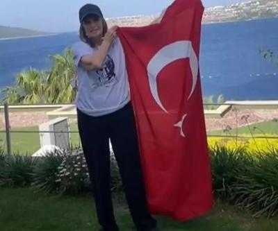 Ünlülerden 30 Ağustos Zafer Bayramı kutlamaları