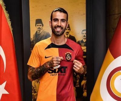 Galatasaray, Sergio Oliveirayı gönderiyor Atina uçağına bindi...