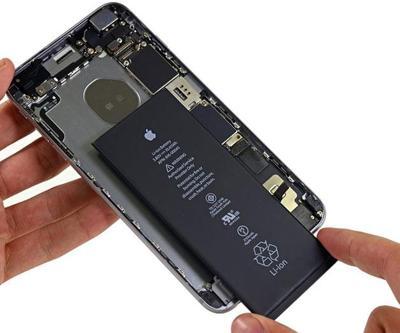 iPhone 16 ve Plus’ta pil değiştirme işlemi farklı şekilde yapılacak