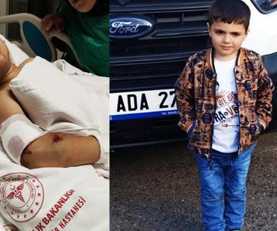 Erzurumda akılalmaz olay Küçük çocuk servis aracının altın kaldı Şoför balkondan düşme süsü verdi