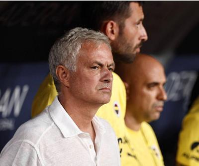 Fenerbahçede Jose Mourinho, Twente maçında 4 değişikliğe gitti