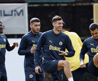 Fenerbahçenin Twente maçı kadrosu belli oldu Kadroda 3 isim yer almadı...