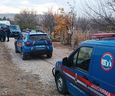 Kan donduran olay Annesini yaraladı, eniştesinin boğazını kesti