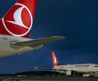 Hava ulaşımına lodos engeli Seferler iptal edildi, uçaklar havada defalarca tur attı