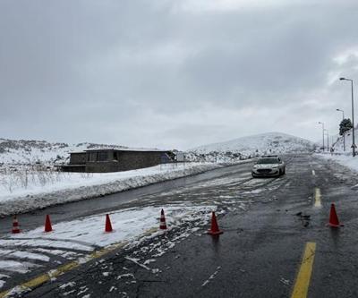 Erciyes Kayak Merkezi yolu kar nedeniyle ulaşıma kapatıldı