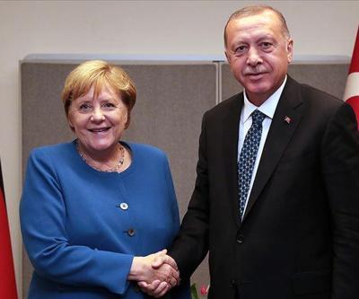 Türkiyeye 12 kritik ziyaret: Merkelin kitabında Erdoğan detayı