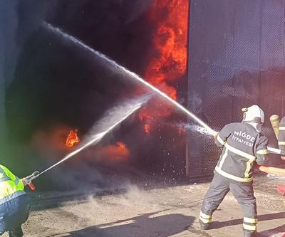 Son Dakika... Organize Sanayide Fabrika Yanıyor