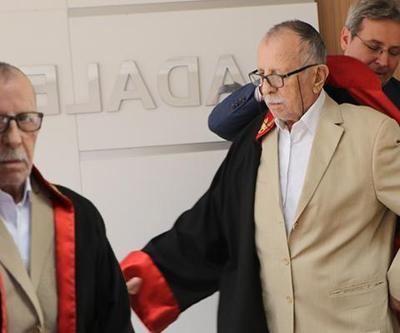 Çocukluk hayali 87 yaşında gerçek oldu Cübbe giyip dava yönetti