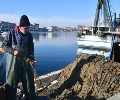 Marmarada artan müsilaj balıkçıları vurdu Avlanamıyorlar