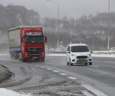 Bolu Dağı geçişinde kar durdu; ulaşım normale döndü