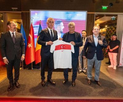 TFF Başkanı İbrahim Hacıosmanoğlu, Romanyada tanıdık isimlerle iftar programına katıldı