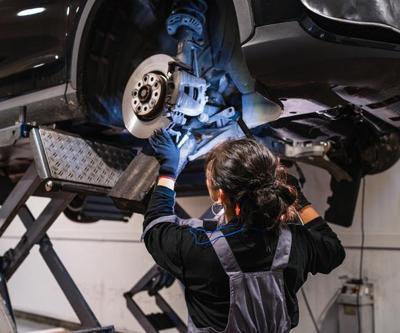Otomotiv devinden radikal karar 7 bin 500 kişilik küçülme kararı