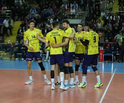 Erkekler Kupa Voley finalinde Fenerbahçe, Halkbanka set vermeden şampiyon oldu