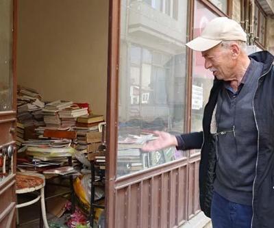 Camını kırıp girdikleri kitabevinden, ikinci el kitap çaldılar
