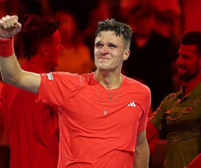Djokovici mağlup etti Miami Açıkta şampiyon genç raket Jakub Mensik oldu...