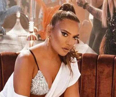 Demet Akalın: “Dünya Starıyla Düet Yapmak İstiyorum”