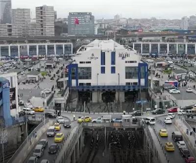 İstanbul’a dönüşler sürüyor: Otogarda bayram dönüşü yoğunluğu
