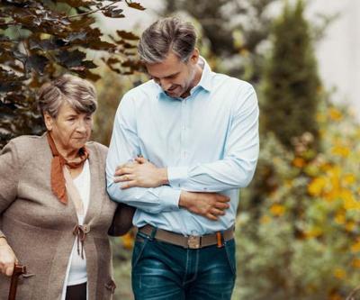 ‘Huzursuz bacak sendromu, Parkinson belirtisi olabilir’