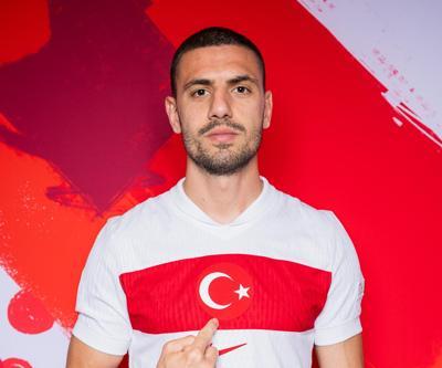 Merih Demiraldan bir ilk Milli futbolcu tarihe geçti...