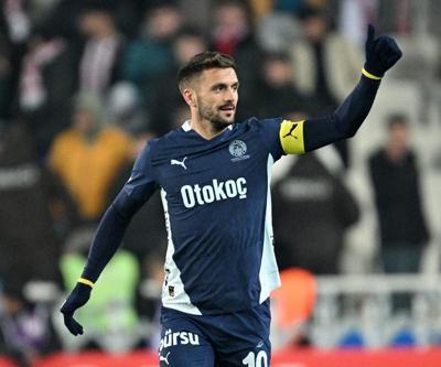 Dusan Tadic eski pozisyonuna dönünce yıldızlaştı