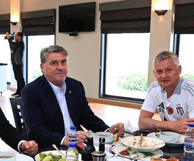 Beşiktaş’ta futbol takımına Fenerbahçe derbisi öncesi başkan morali