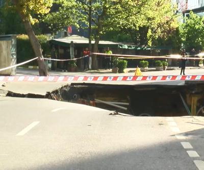 SON DAKİKA... İstanbul Sarıyerde yol çöktü