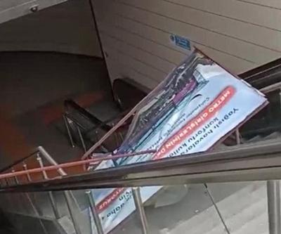 İBBnin reklam panosu başına düştü
